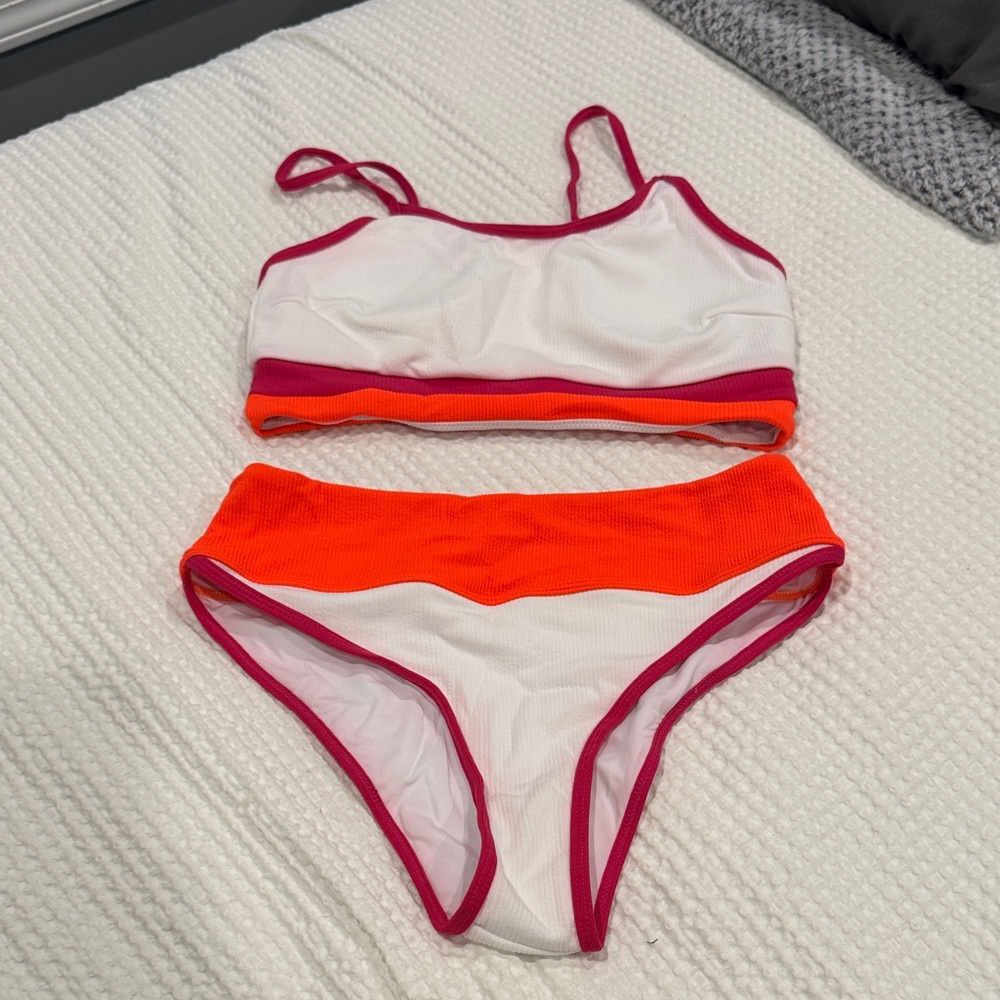 Popvil Chic Colorblock Bikini Set in White, Orange, and Pink